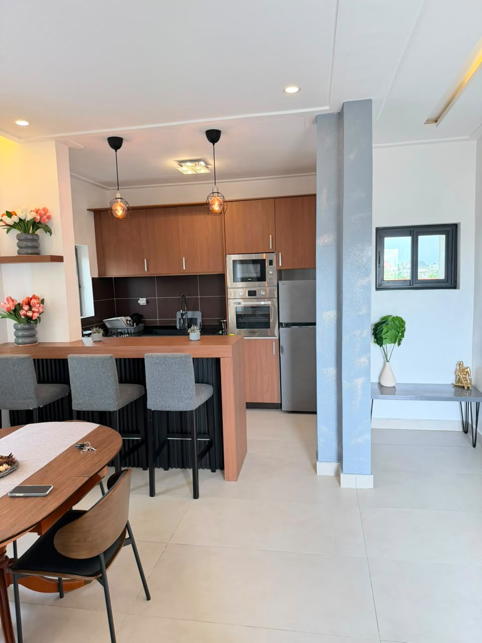 APPARTEMENTS MEUBLÉ À LOUER À FIDJROSSÈ PLAGE (17)