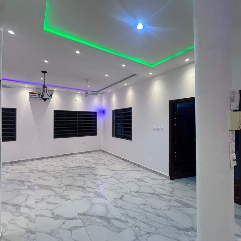 Appartement à Louer à Cotonou Fidjrossè