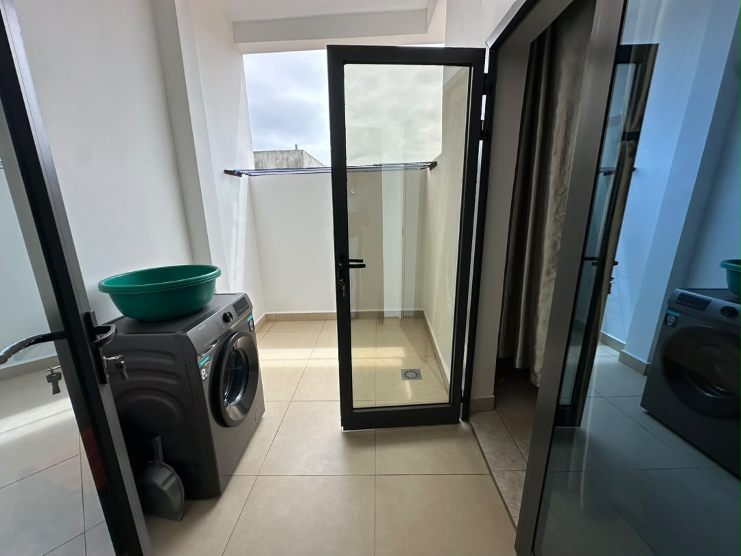 Appartement meublé à louer à Cotonou Fidjrossè (56)