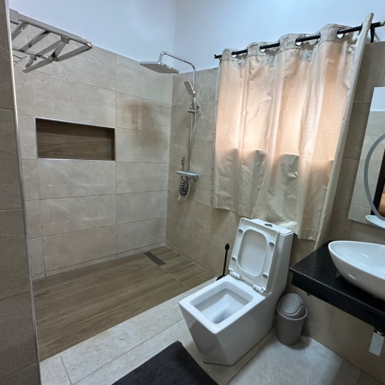 Appartement meublé à louer à Cotonou Fidjrossè (58)