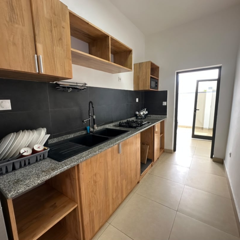 Appartement meublé à louer à Cotonou Fidjrossè (61)