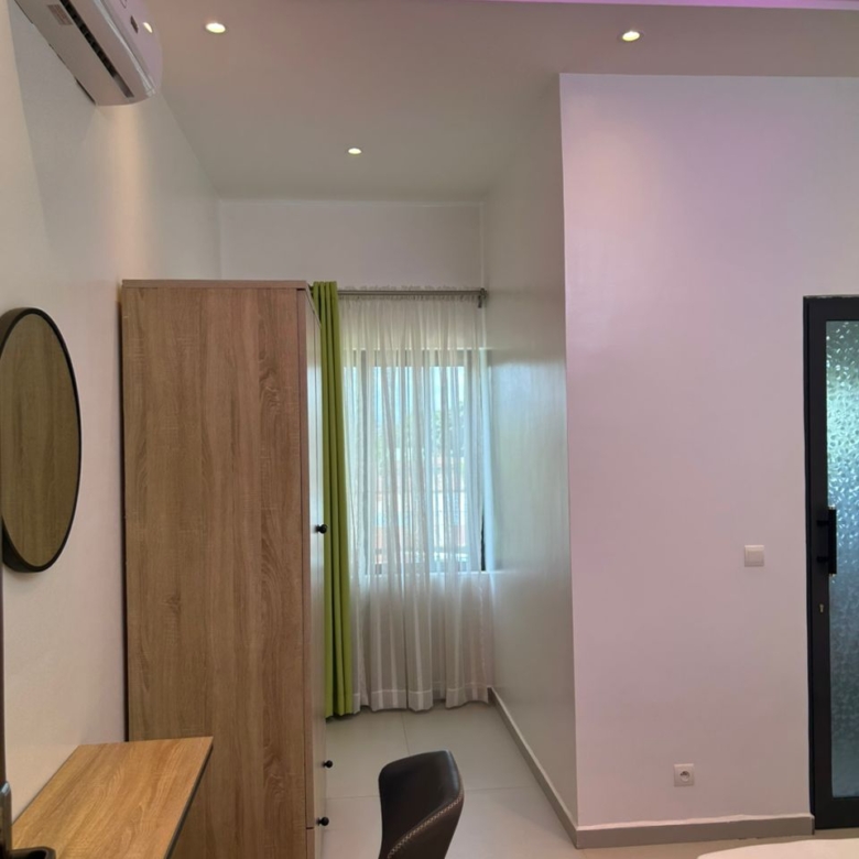 Appartement meublé à louer à Fidjrossè Togbin