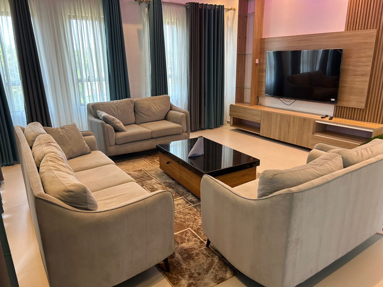 Appartement meublé à louer à Fidjrossè Togbin