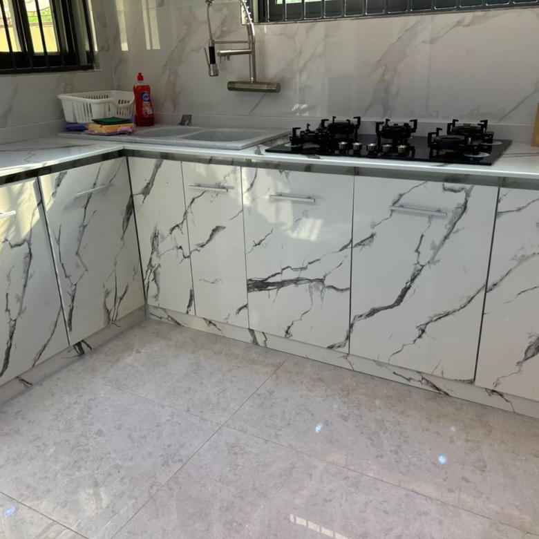 Appartement meuble a louer a Cotonou Fidjrossè plage