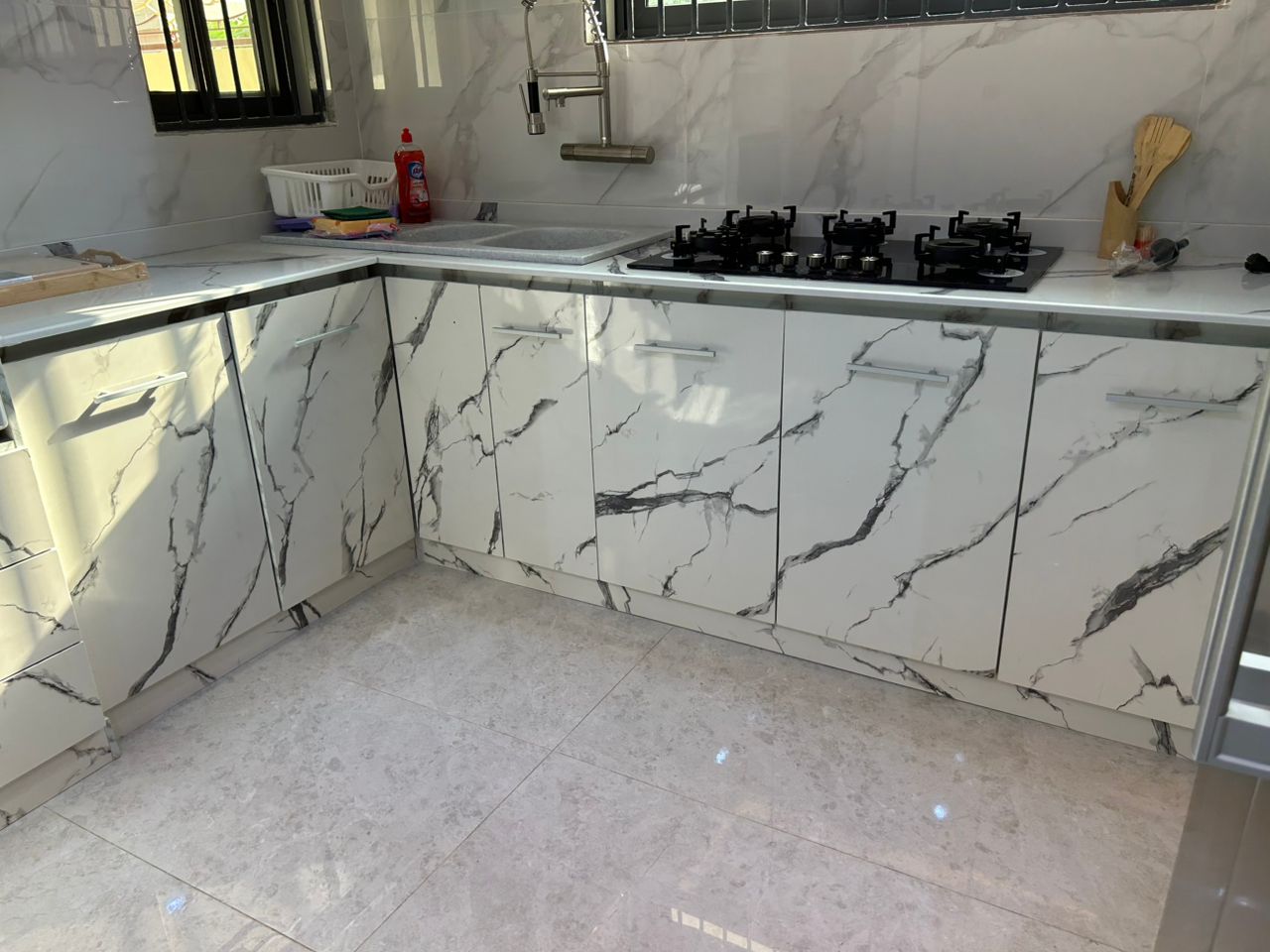Appartement meuble a louer a Cotonou Fidjrossè plage