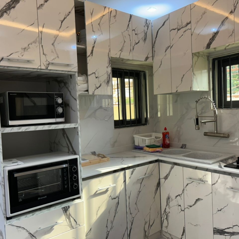 Appartement meuble a louer a Cotonou Fidjrossè plage