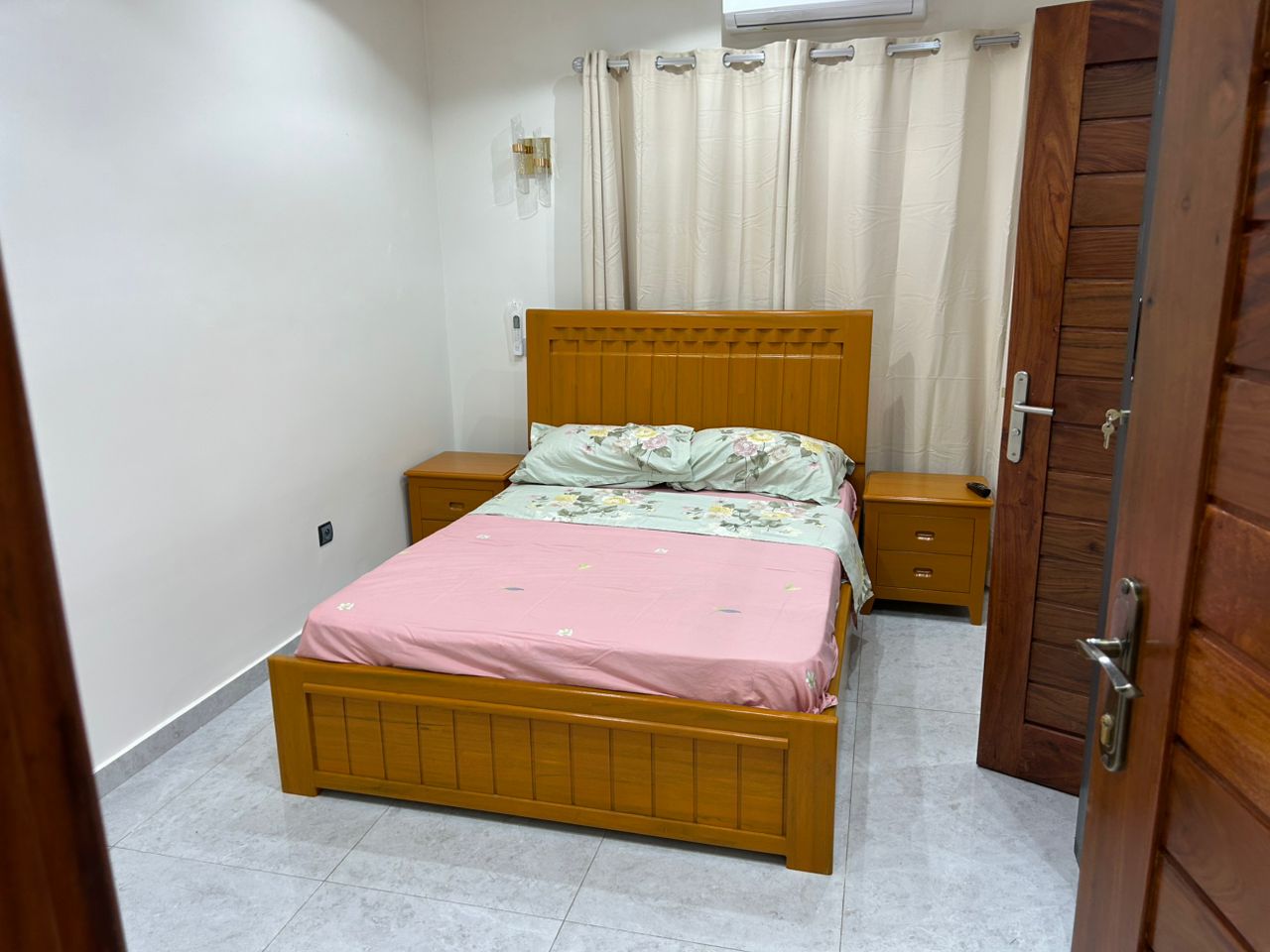 Appartement meuble a louer a Cotonou Fidjrossè plage