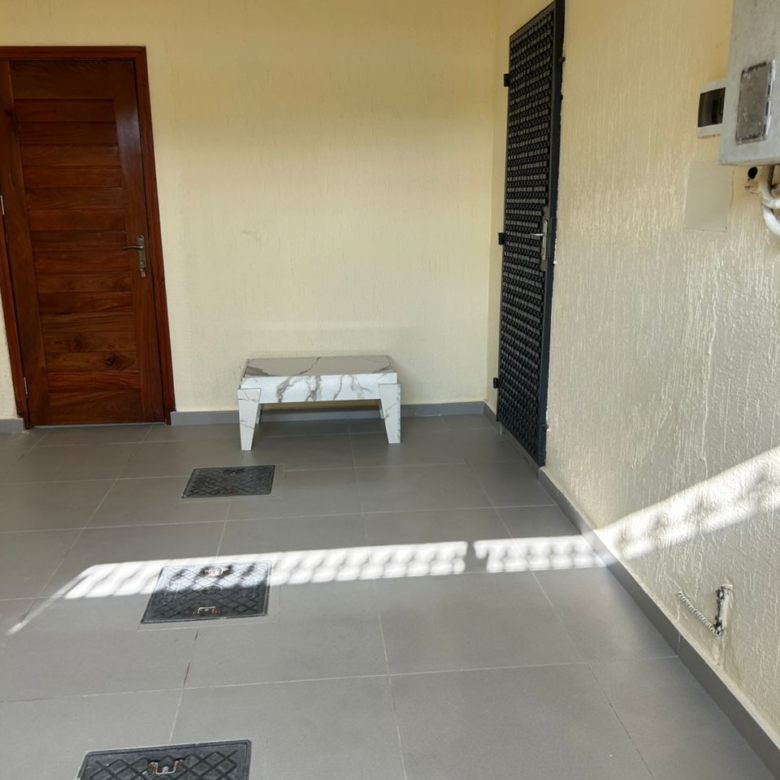 Appartement meuble a louer a Cotonou Fidjrossè plage