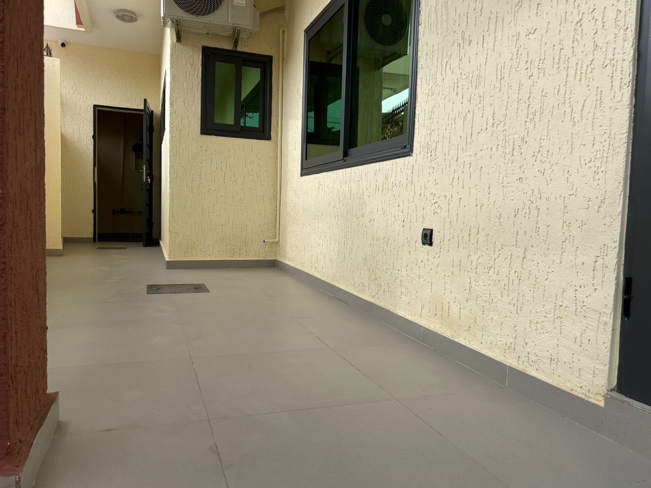 Appartement meuble a louer a Cotonou Fidjrossè plage