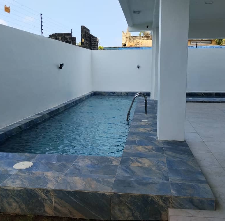 Appartements à Louer à COTONOU CADJEHOUN (4)