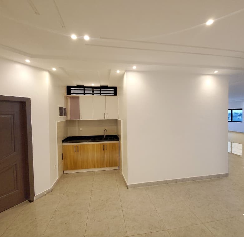 Appartements à Louer à COTONOU CADJEHOUN (8)