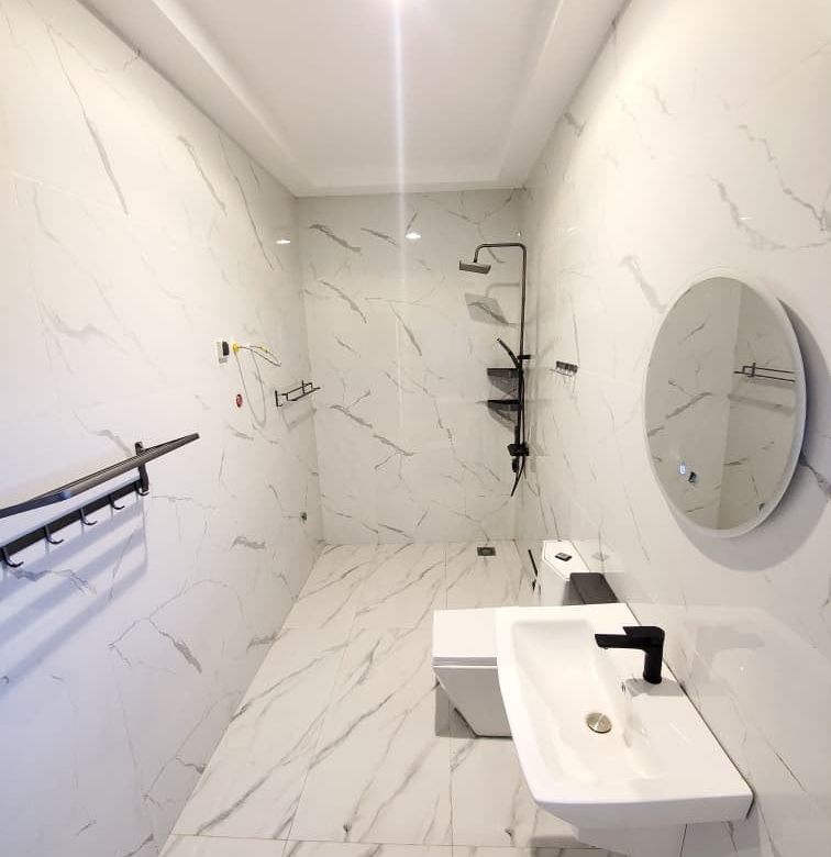 Appartements à Louer à COTONOU CADJEHOUN (9)