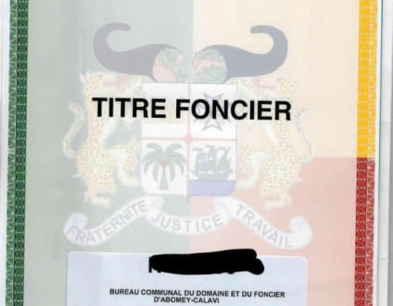 DEUX PARCELLES À VENDRE EN ANGLE DE RUES à ABOMEY CALAVI ZOPAH (2)