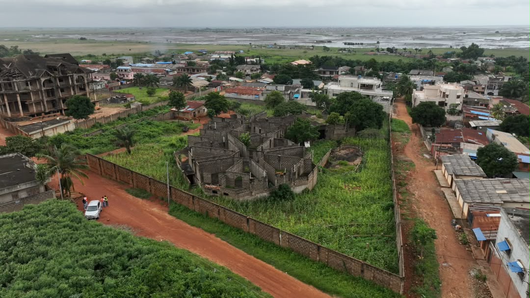 Domaine à vendre à Abomey Calavi Agamadin