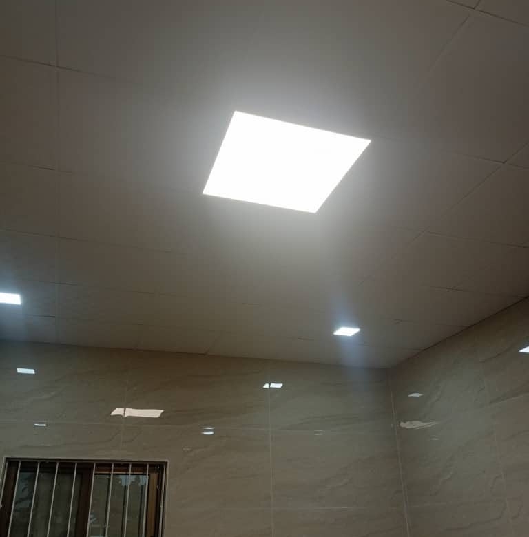 Entrée Personnelle Duplex De 4 Chambres Sanitaires à Fidjrossè HOUENOUSSOU (2)