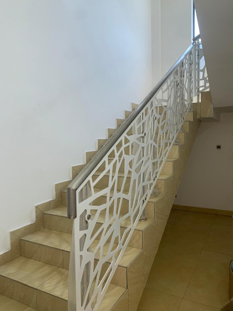 Grande Villa vue sur la Mer a vendre à Cotonou Fidjrossè Plage (10)