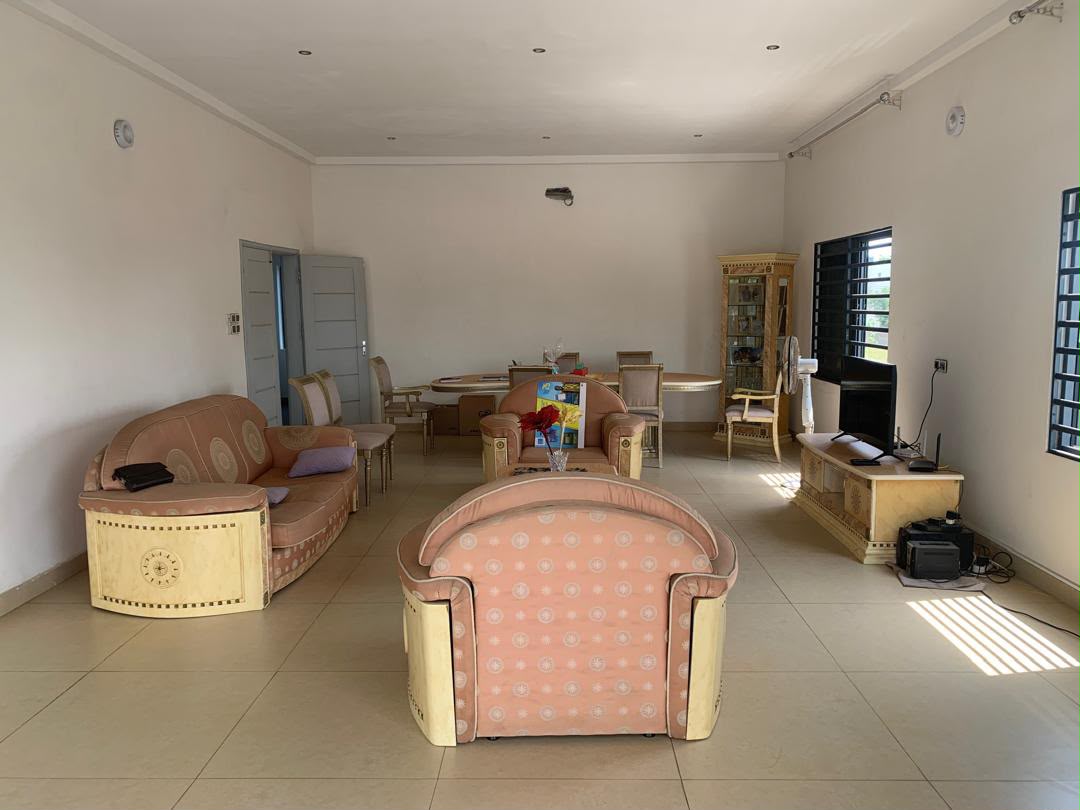 Grande Villa vue sur la Mer a vendre à Cotonou Fidjrossè Plage (11)
