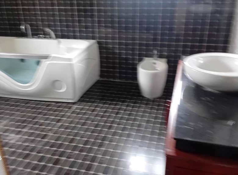MMEUBLE R+1 à LOUER (3)