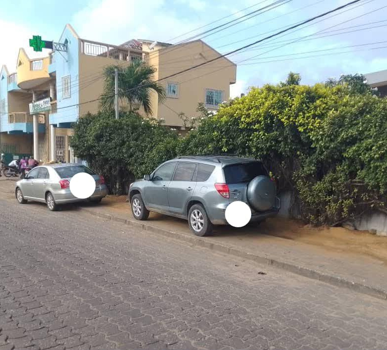 Parcelle à vendre au bord du goudron à Cotonou Kouhounou