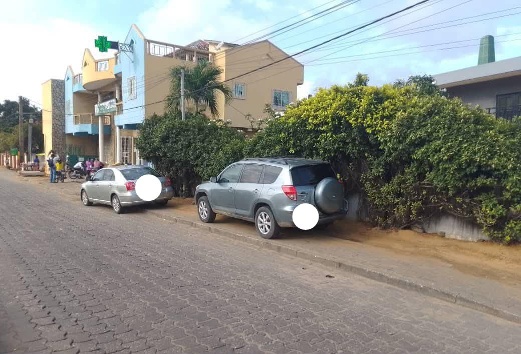 Parcelle à vendre au bord du goudron à Cotonou Kouhounou