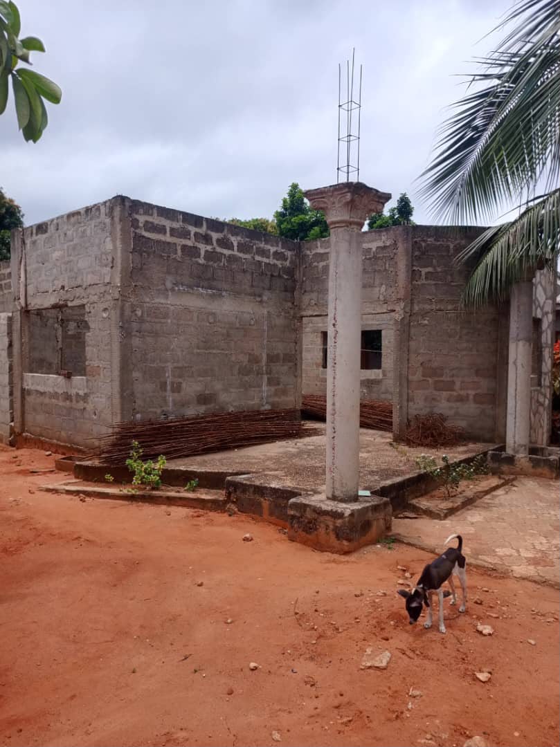 Parcelle batie a vendre a Ouidah