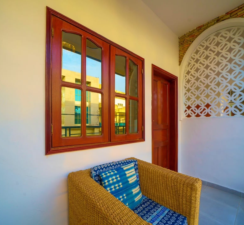 VILLA MEUBLÉE À LOUER À COTONOU FIDJROSSÈ PLAGE (30)