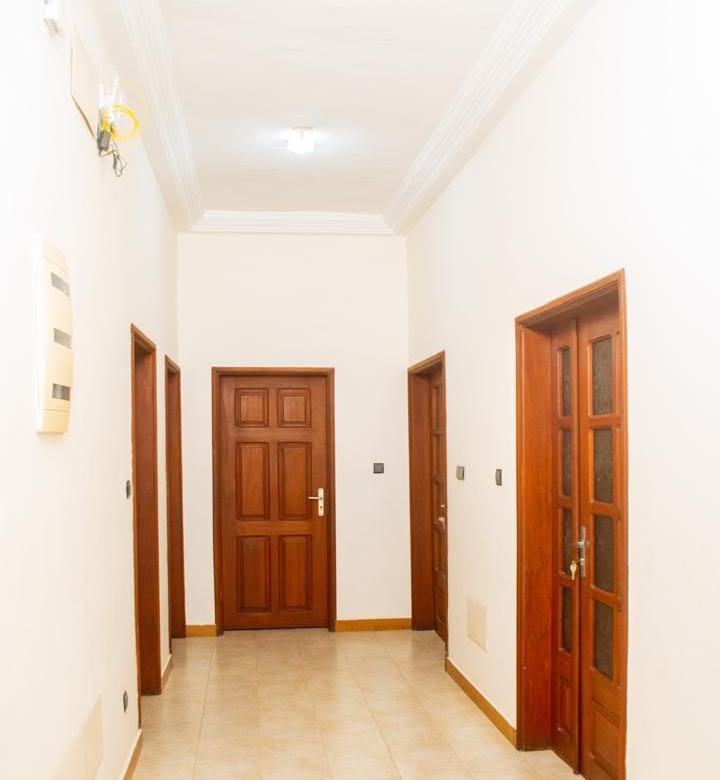 Villa meublé à louer à Cotonou Fidjrossè