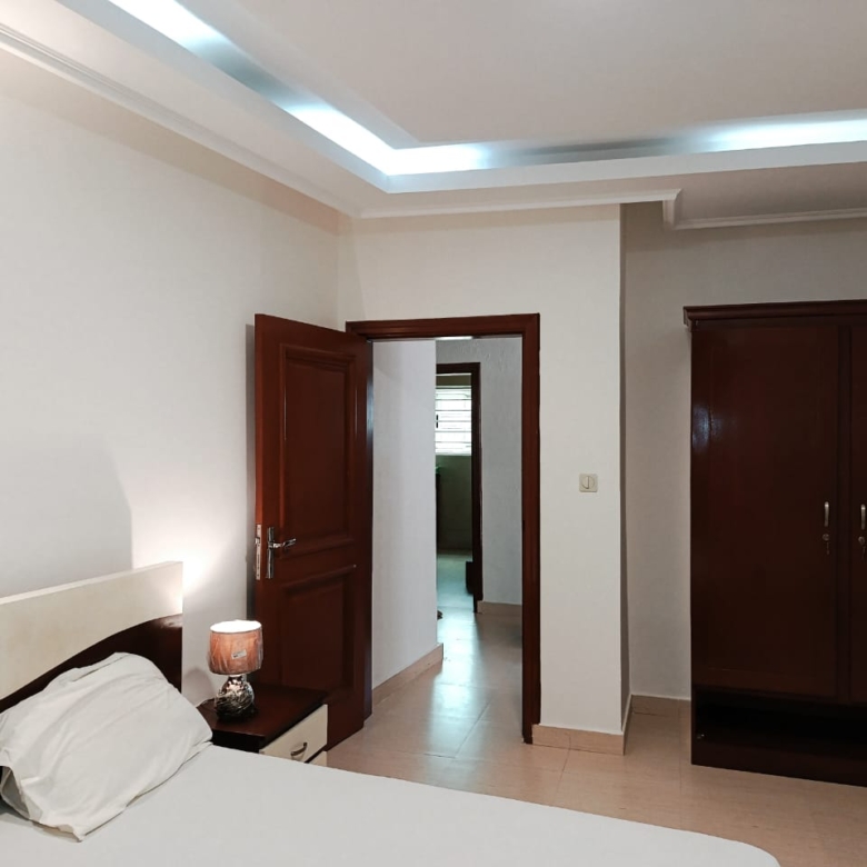 Appartement meublé à louer à Fidjrossè (25)