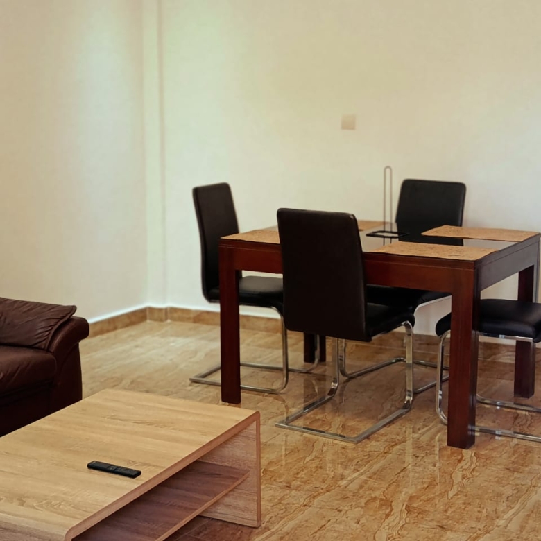 Appartement meublé à louer à Fidjrossè (29)