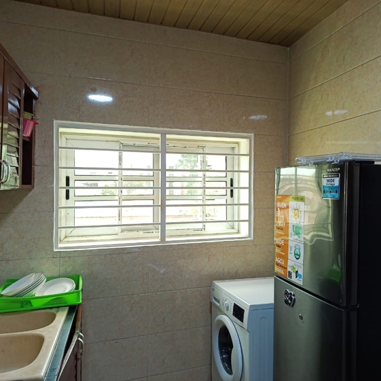 Appartement meublé à louer à Fidjrossè (7)
